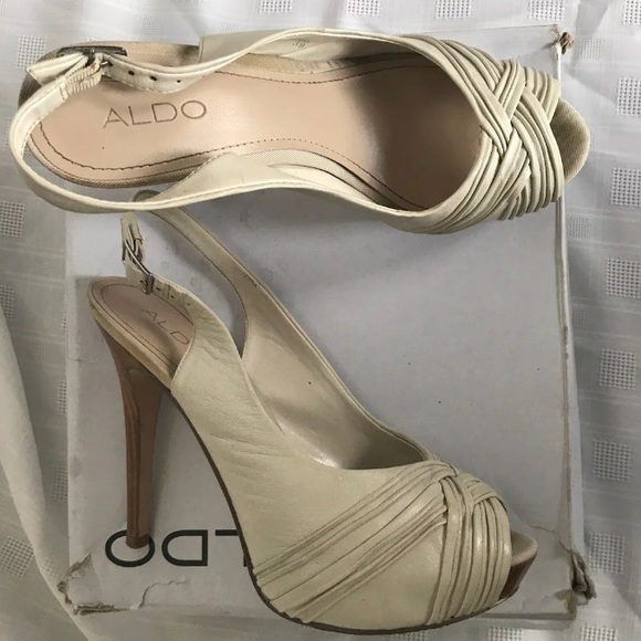 Aldo off white leather sling back pumps - Picture 3 of 4